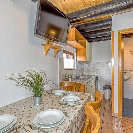 Apartment Chalet Snowflake - Happy Smartno pri Slovenj Gradcu